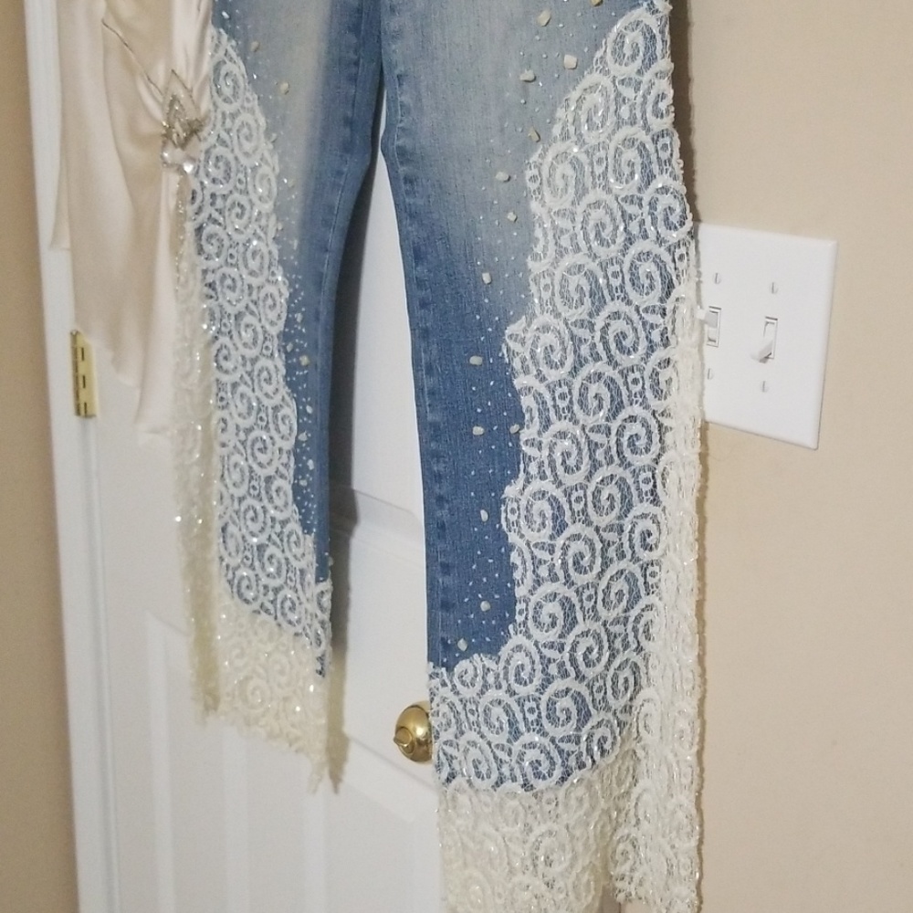 Jeans - Picture 5 of 5